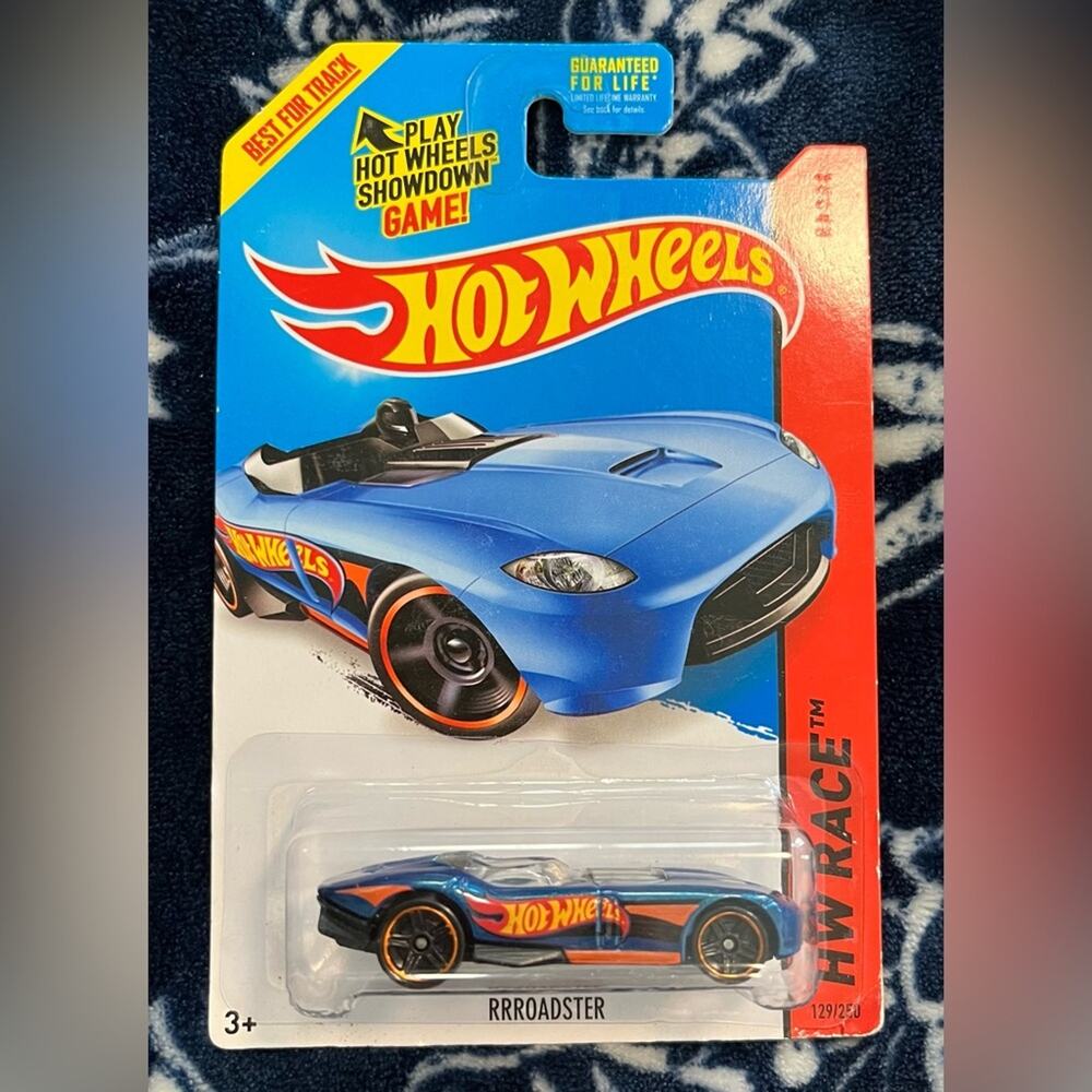 NIB! Hot Wheels HW Race series RRROADSTER CFK76 129/250